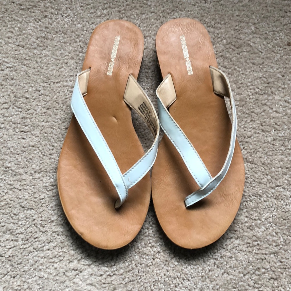 Tucker + Tate sandals